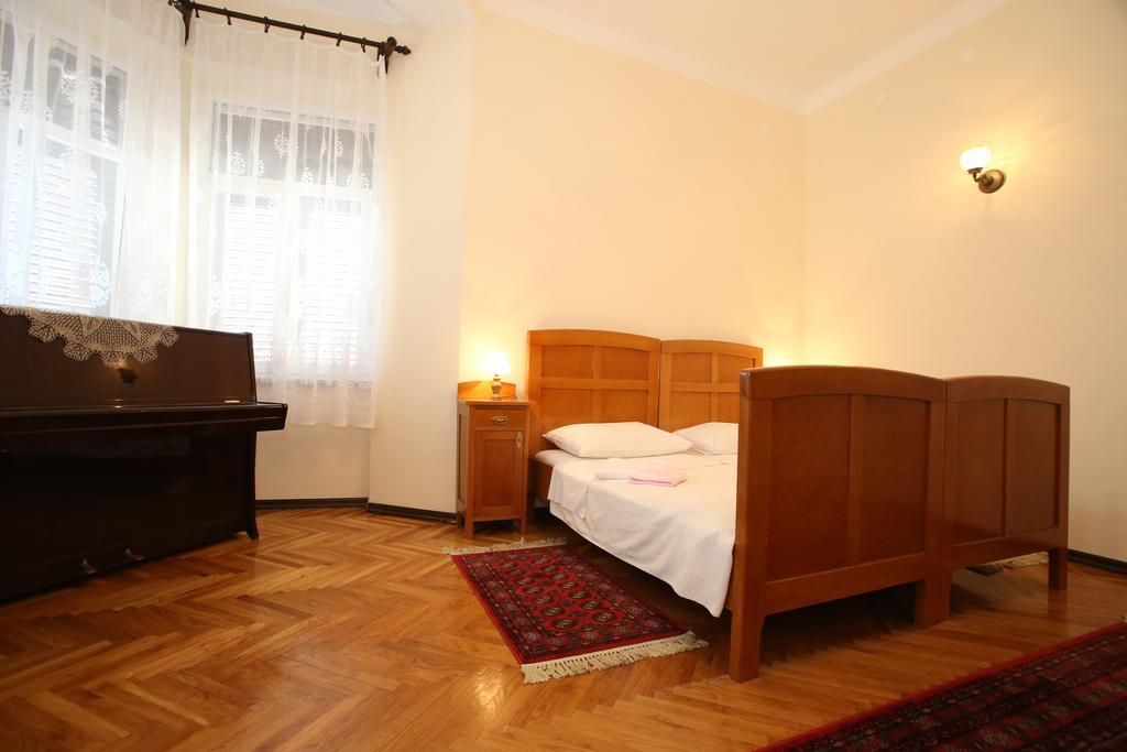 Apartment & Rooms Three Angels باشْكا الغرفة الصورة